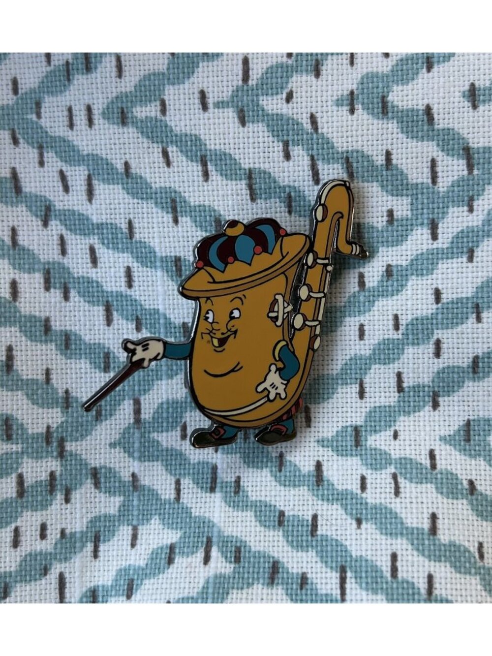 DISNEY CATALOG ANIMATED MUSIC LAND KING OF JAZZ PIN LE 3000 Trading Pin